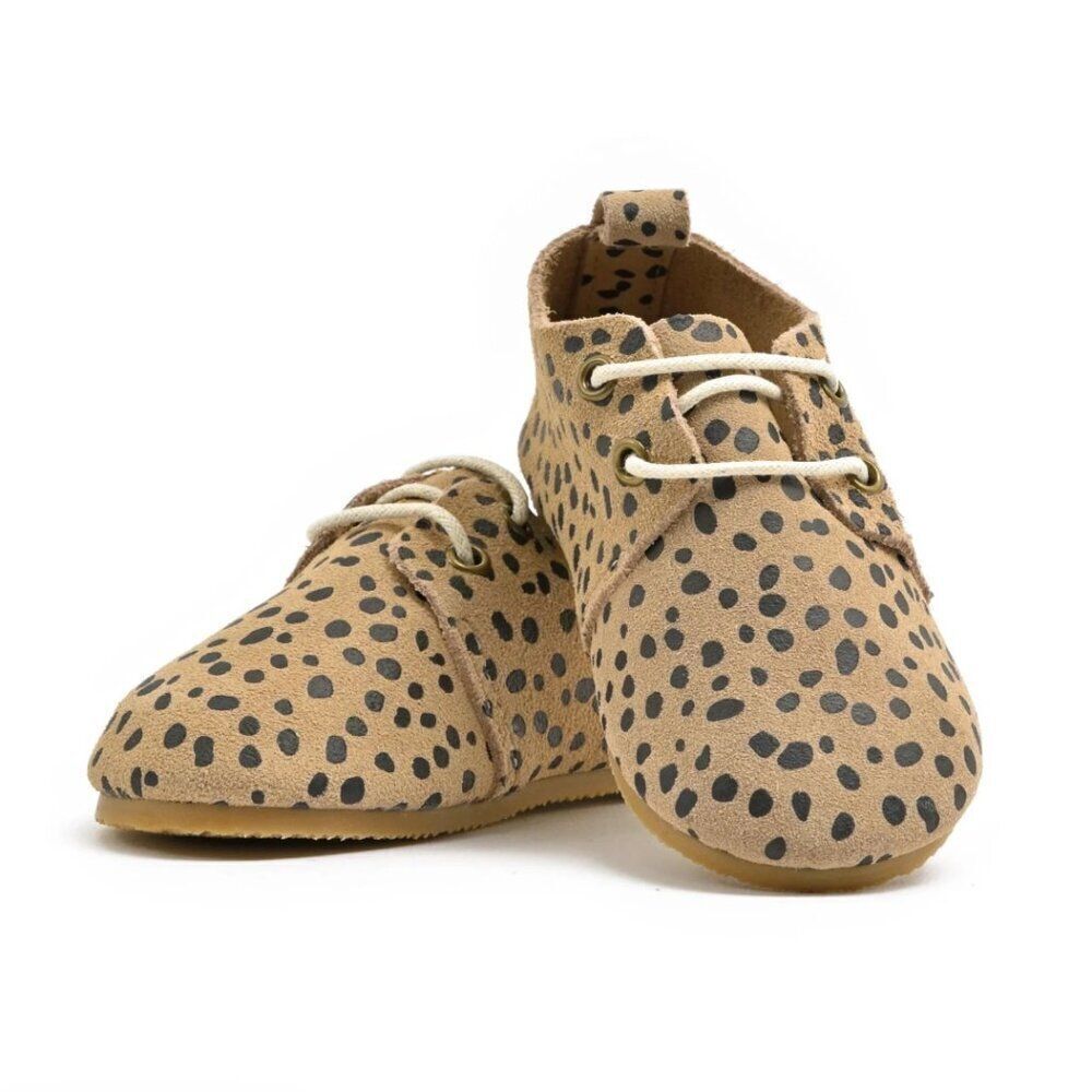 Piper Finn Cheetah - Low Top Oxfords - Hard Sole Baby Sz 5